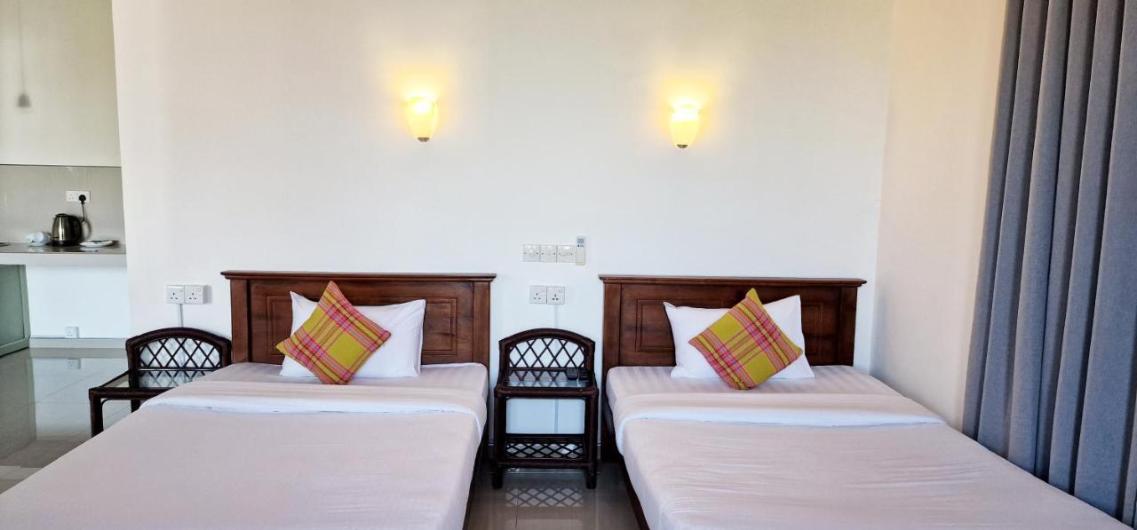 Chill Hill Hikkaduwa Hotel Exterior foto