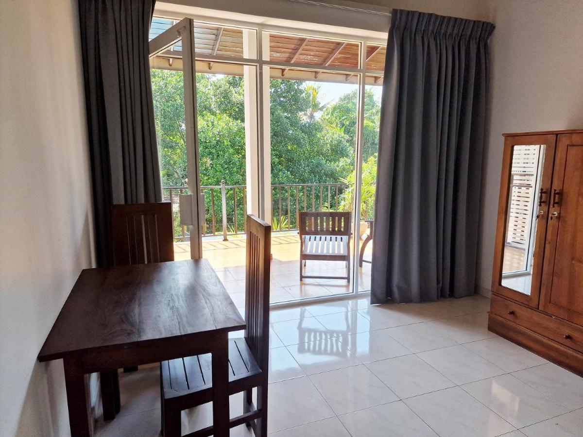 Chill Hill Hikkaduwa Hotel Exterior foto