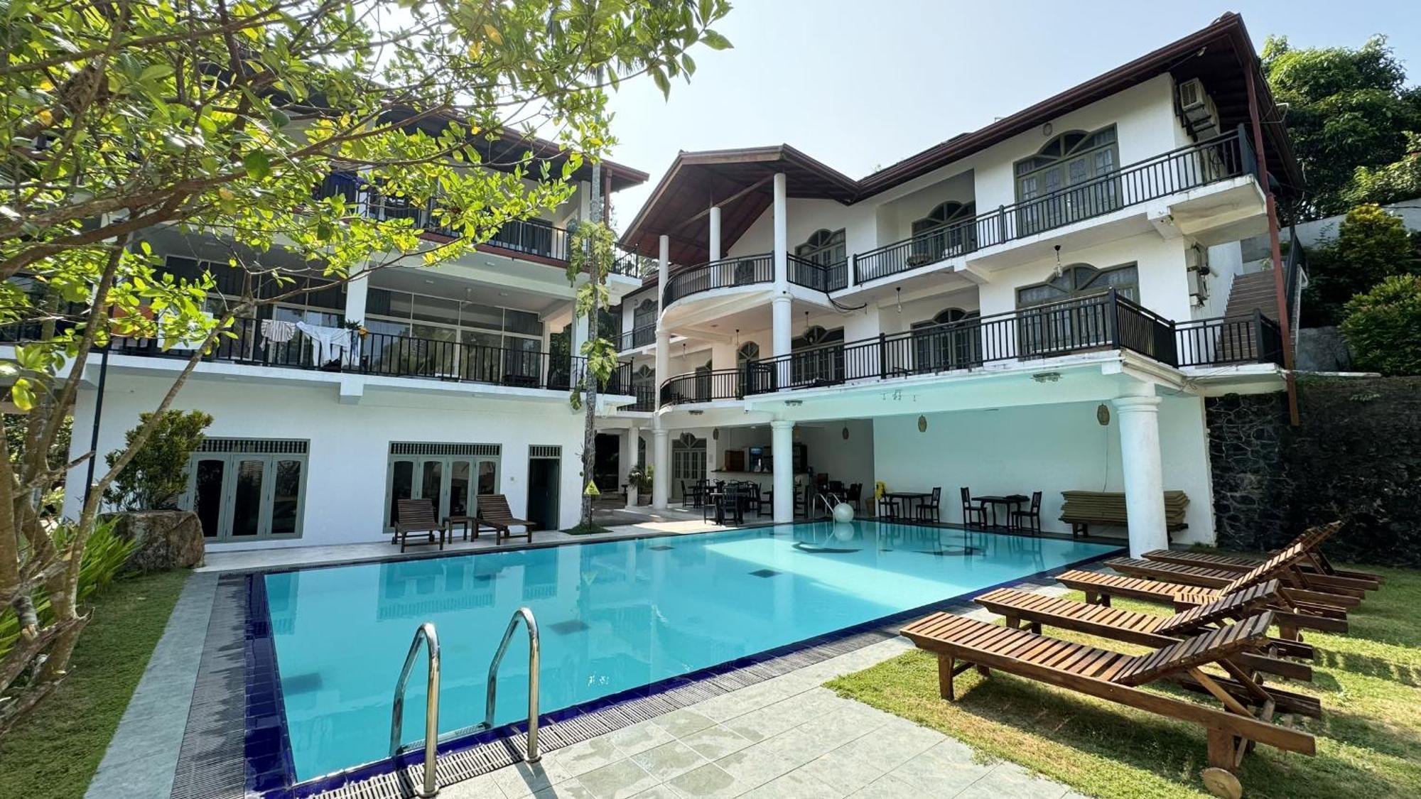 Chill Hill Hikkaduwa Hotel Exterior foto